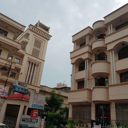 Hotel Haifa Varanasi Eksteriør billede