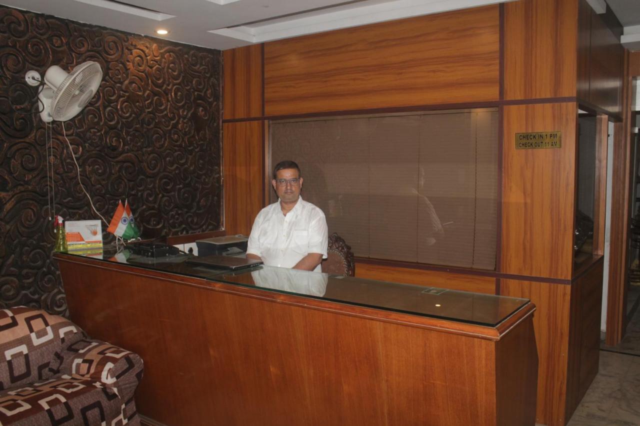 Hotel Haifa Varanasi Eksteriør billede