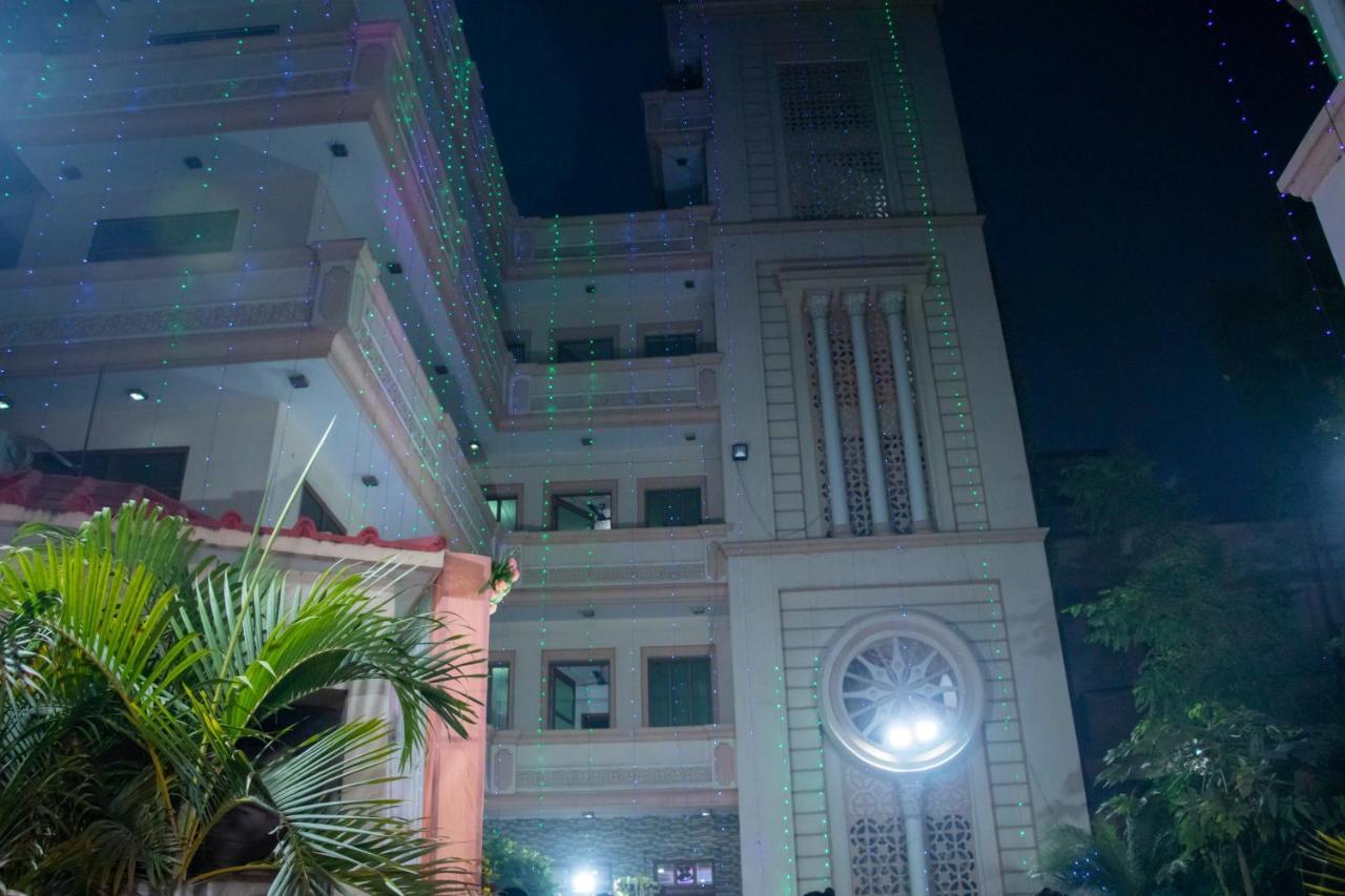 Hotel Haifa Varanasi Eksteriør billede