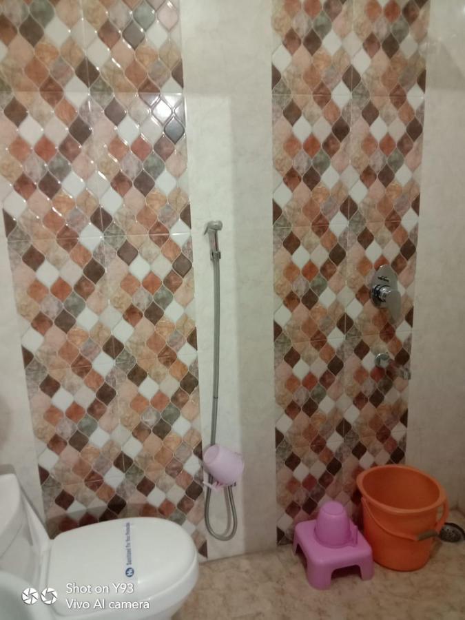 Hotel Haifa Varanasi Eksteriør billede