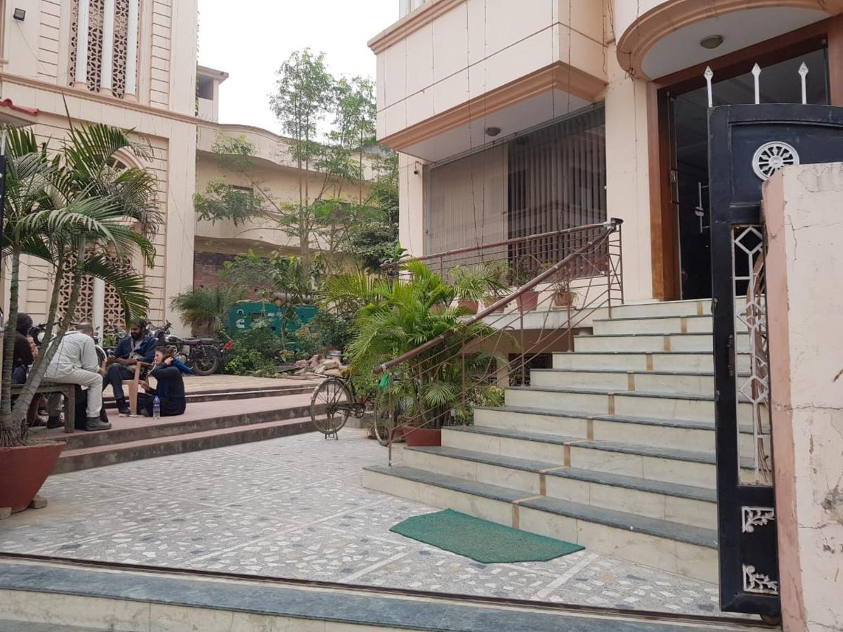 Hotel Haifa Varanasi Eksteriør billede